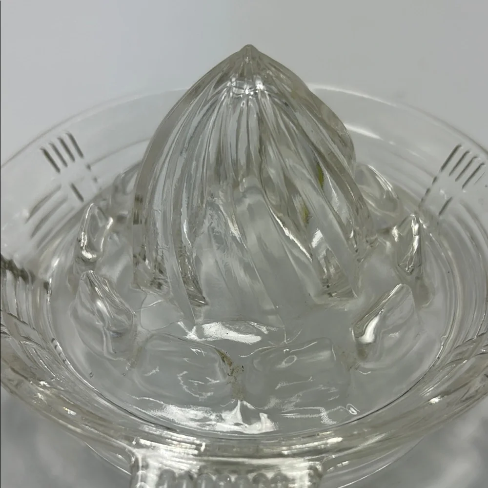 Vintage Hazel-Atlas Footed Glass Juicer Clear Handle Criscross Design